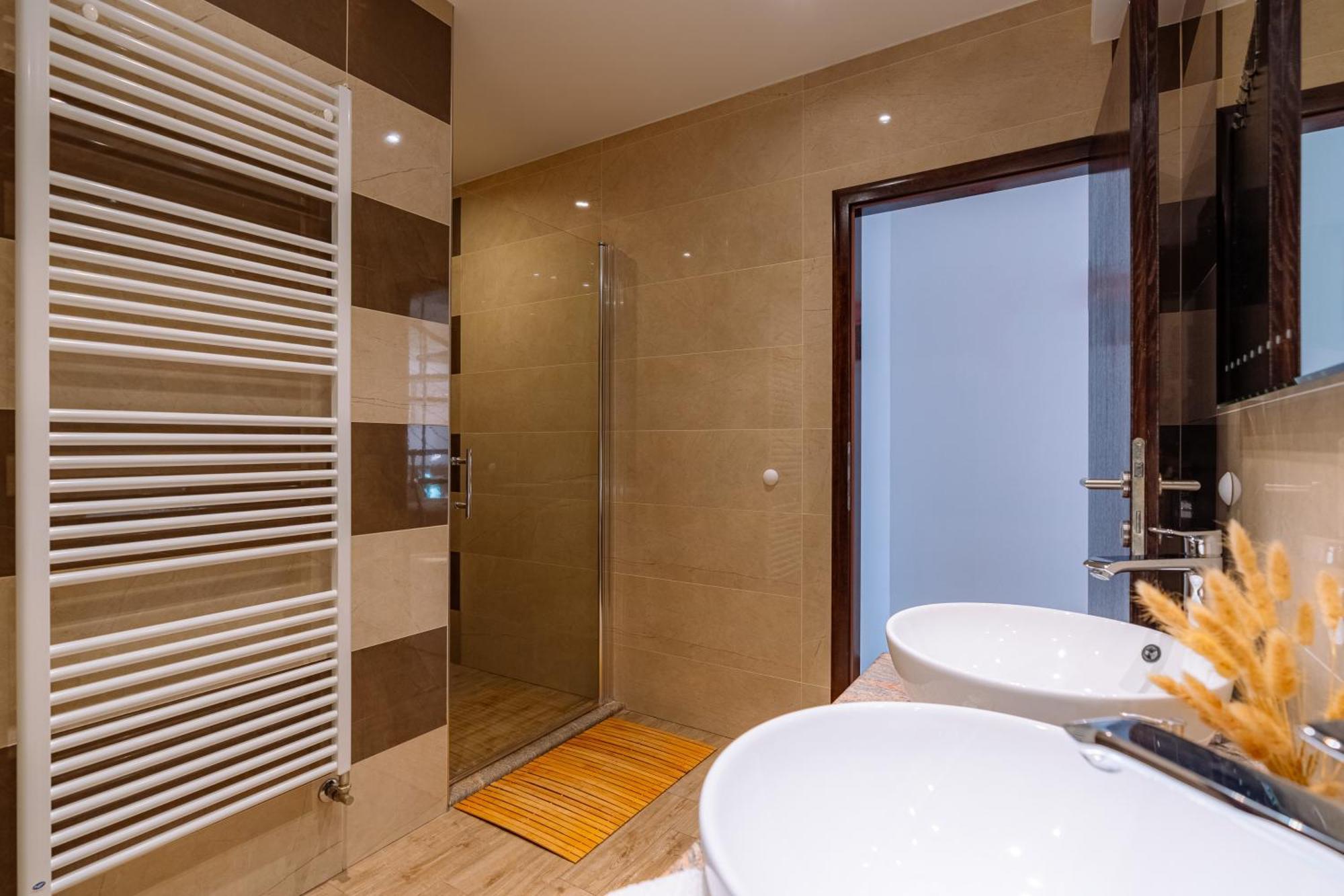 Nerica Apartment Завалатица Екстериор снимка