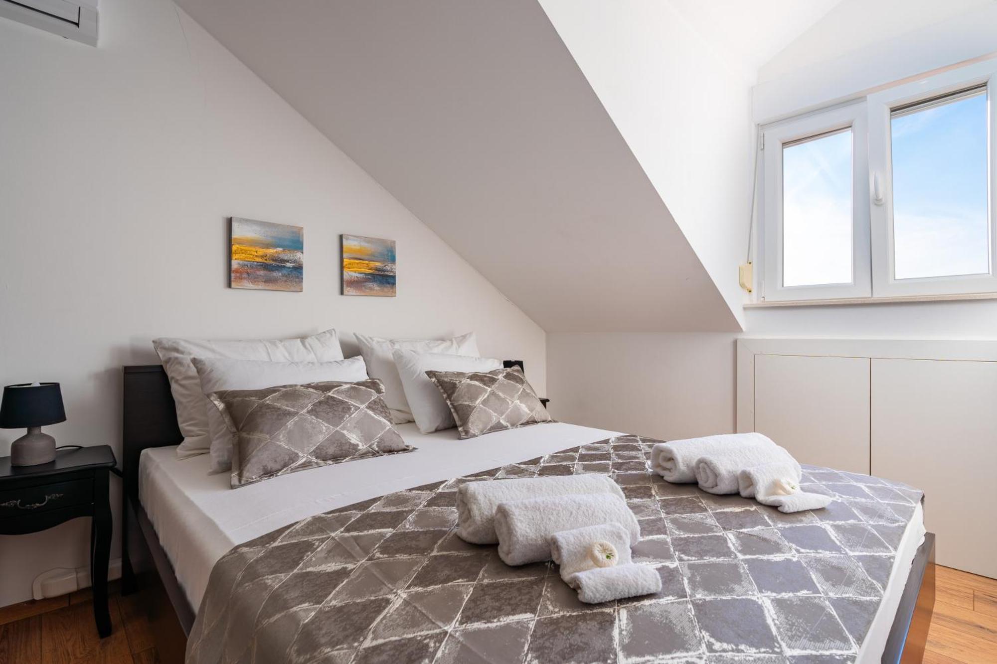 Nerica Apartment Завалатица Екстериор снимка